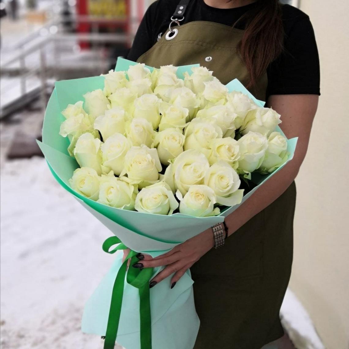 Букеты из белых роз 50 см (Эквадор) (articul: 201950v)