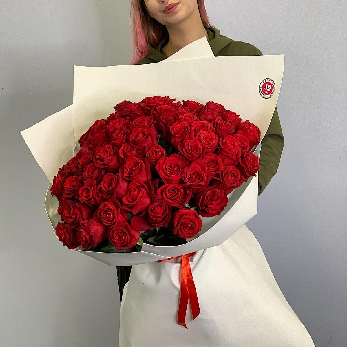 Букеты из красных роз 50 см (Эквадор) Артикул: 875v